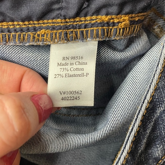 🔥$5 SALE🔥 Coldwater Creek Natural Fit Cropped leg jeans - Picture 6 of 7